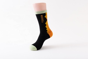 <span class=keywords><strong>Chaussettes</strong></span> d'hiver en laine épaisse pour femmes, <span class=keywords><strong>chaussettes</strong></span> <span class=keywords><strong>de</strong></span> sport et <span class=keywords><strong>de</strong></span> randonnée, <span class=keywords><strong>chaussettes</strong></span> thermiques sans couture avec design <span class=keywords><strong>fantaisie</strong></span> sur les orteils - Product Image 3