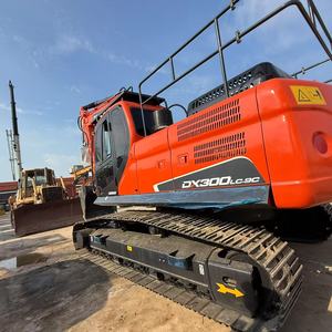100% Original Korea Used Heavy Doosan DX300 Crawler Excavator 2024 <b>Model</b> 30 Ton <b>Engine</b> & Gear for Sale - Product Image 1