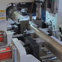 Máquina de conformado de collares y acabado de extremos para tuberías de acero inoxidable para sistemas de refrigeración de centros de datos