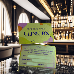 Tarjeta de Visita de PVC con Diseño Personalizado, Impresión Serigráfica, Franjas Metálicas Doradas y Plateadas, Etiqueta de Membresía VIP, Material Plástico - Product Image 2
