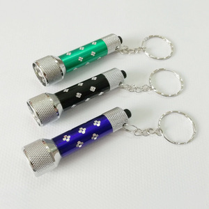Linterna de emergencia de aleación de aluminio, luz de llavero con 7 LED, unisex, elegante y versátil, luz de llavero para iluminación nocturna - Product Image 2