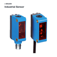 Sensor Fotoelektrik Refleksi Difus NPN NO+NC 25cm Penolakan Latar Belakang 10-30V DC IP67 Casing ABS PC