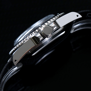 Montre vintage NH35 avec logo personnalisé sur le cadran, bracelet en nylon acrylique, cadran vintage, étanche 100 mètres, mouvement mécanique automatique pour homme - Product Image 3