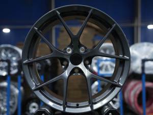 SY-3063 5-Loch Aluminiumlegierung Geschmiedete Felge Matt Schwarz Beschichtet Autofelgen <span class=keywords><strong>OEM</strong></span> 5x112 5x114.3 5x120 18 19 20 Zoll - Product Image 1