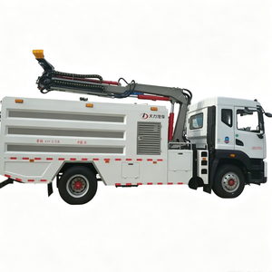 รถทำความสะอาดแผงโซลาร์เซลล์แบบพ่นน้ำแรงดันสูงอเนกประสงค์ พร้อมแขนทำความสะอาดแผงโซลาร์เซลล์ 4x2 - Product Image 1