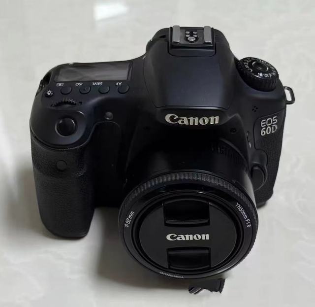 For EOS 60D + 50mmF1.8 Lens DSLR Camera-8MP HD Video 10X Optical Zoom-Used with Original Accessories