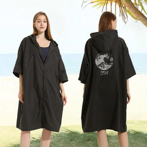 Microfibre Imprimé Plage Natation Surf Cape À Séchage Rapide Serviette De Bain À Capuche Avec Fermeture Éclair Produit - Product Image 4