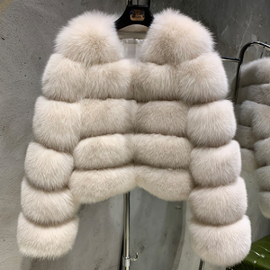 <span class=keywords><strong>Veste</strong></span> en Fourrure de Renard Douce Naturelle Mode Hiver 2025 Beige pour Femme - Product Image 1