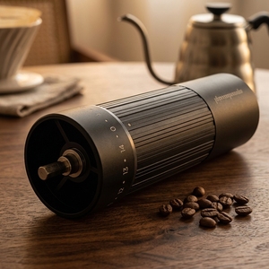 เครื่องบดกาแฟแบบปรับได้ด้วยมือ |   เครื่องบดกาแฟเอสเพรสโซแบบมือหมุน CNC สแตนเลส พร้อมด้ามจับอะลูมิเนียมอัลลอยด์และไม้วอลนัท - Product Image 5