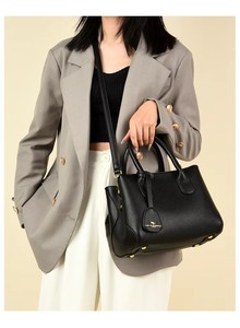 Sac fourre-tout tendance en cuir véritable pour femme, grande capacité, fermeture éclair, porté épaule ou croisé, nouvelle collection été 2026 - Product Image 6