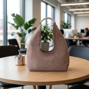 Borsa Hobo Vintage in Finta Pelle Scamosciata, Grande Capacità, Stile Minimalista, da Portare Sotto il Braccio o a Spalla per Donne - Product Image 1