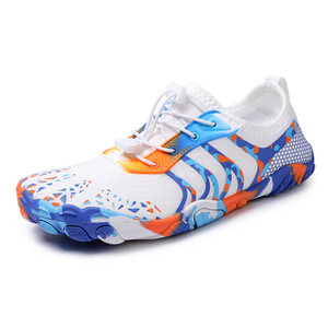 Chaussures de plage aquatiques respirantes Yoris, vente chaude directe d'usine, idéales pour la marche et la natation - Product Image 1