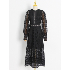 Vestidos de mujer de moda con bordado elaborado, cuello redondo calado, manga farol y cintura entallada - Product Image 3