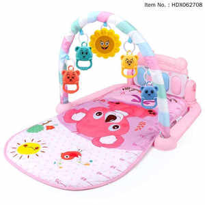 Tapis d'éveil musical pour bébé 0-24 <span class=keywords><strong>mois</strong></span> avec piano à pédales et hochet en polyester - Product Image 4