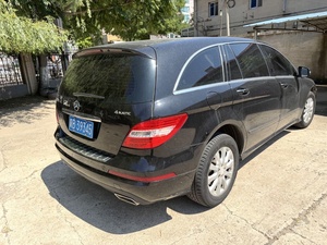 Mercedes-Benz R350L d'occasion <span class=keywords><strong>2011</strong></span> 3.5L 4MATIC MPV LHD Peinture d'origine Prêt à être expédié FOB - Product Image 2