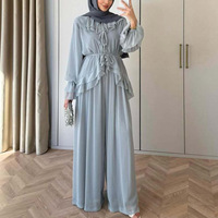 Ensemble Abaya Deux Pièces R-802 Luxe Traditionnel Élégant avec Haut en Polyester à Volants et Pantalon Évasé à Jambes Larges Longueur Cheville