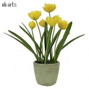 Flor de Tulipán Artificial de Plástico y Látex para Decoración de Bodas, Interiores, Exteriores y Hoteles - Product Image 1