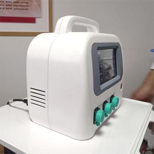 Machine de réchauffement patient à trois canaux, <span class=keywords><strong>couverture</strong></span> <span class=keywords><strong>chauffante</strong></span> <span class=keywords><strong>médicale</strong></span> à écran tactile numérique pour salle d'opération et soins intensifs - Product Image 3
