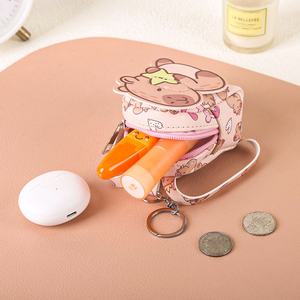 Креативный кошелек-подвеска в виде капибары, портативный мешочек для мелочи, подвеска-органайзер, маленький рюкзак для аксессуаров для кукол - Product Image 6
