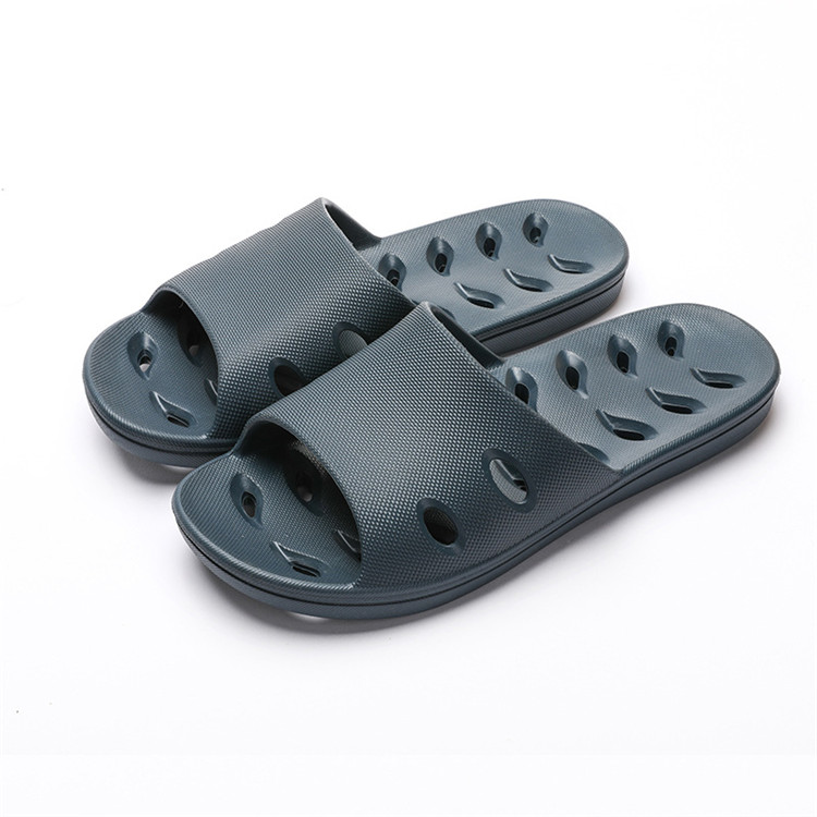 Couple Bath Slippers Summer Slides Sandals House Shoes Non-slip Water Leaking Bathroom Slippers