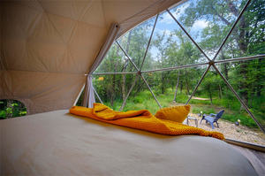 耐候性屋外高級グランピング測地線ドームテント2人または4人家族観光テント - Product Image 6