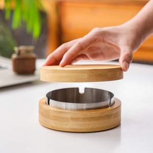 <span class=keywords><strong>Cendrier</strong></span> en bambou avec couvercle <span class=keywords><strong>Cendrier</strong></span> extérieur <span class=keywords><strong>Cendrier</strong></span> <span class=keywords><strong>fermé</strong></span> en acier inoxydable Bambou Design rétro anti-odeur Bureau à domicile Balcon - Product Image 3