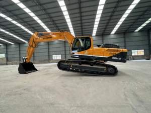 Excavadora usada CAT 305.5 Sistema hidráulico estable Rendimiento del motor estable Rendimiento potente Casi nueva Máquina para movimiento de tierras - Product Image 3