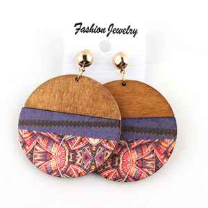 Nuovissimi Orecchini Africani Stampati Fatti a Mano in <span class=keywords><strong>Legno</strong></span> - Product Image 4