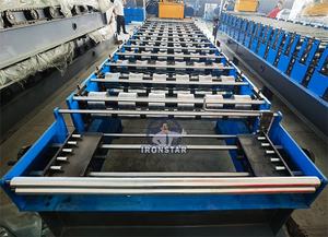 Machine de profilage de tuiles à marches pour toiture, machine de fabrication de tuiles en acier pour toiture, prix de la machine de profilage de tuiles à marches - Product Image 3