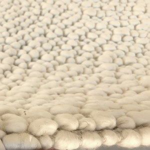 TAPIS DURABLE FABRIQUÉ EN BOUCLE ÉPAIS TISSÉ À LA MAIN FAIT À LA MAIN EN INDE POUR LES UTILISATIONS À L'INTÉRIEUR ET À LA MAISON - Product Image 1