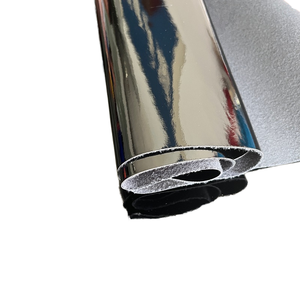 झुर्रियों प्रतिरोधी 0.7 मिमी पेटेंट धातु सिंथेटिक psmatered चमड़े के टीपू सामग्री पर्यावरण के अनुकूल कोटिंग काले सफेद कोट जैकेट - Product Image 4