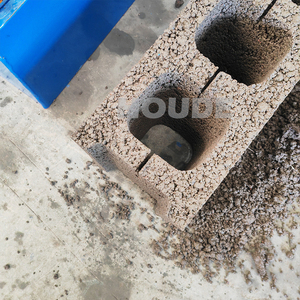 Macchina Portatile per Blocchi di Cemento, Manuale ed Elettrica 110V, per Uso Domestico, Stampo per Blocchi di Calcestruzzo per Muri e Strade, Mattoni Cavi, Solidi e Autobloccanti - Product Image 2