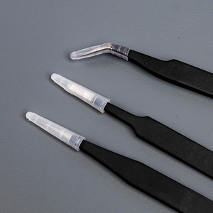 Pinces antistatiques en acier inoxydable noir personnalisées, à pointes pointues et courbées, idéales pour le nail art, les loisirs créatifs et la journalisation. - Product Image 1