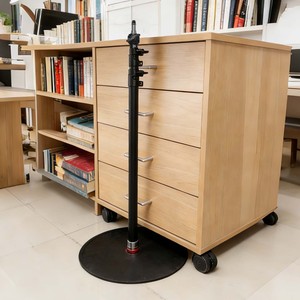 ขาตั้งสตูดิโอปรับระดับได้ 210 ซม. พร้อมฐานกลมหนัก ขาตั้งสีดำ รับน้ำหนักได้ 20 กิโลกรัม - Product Image 4