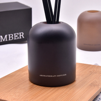 Nouvelle Arrivée Diffuseur à Bâtonnets d'Huile de Parfum en Bouteille en Verre de Luxe, Huile Essentielle Naturelle pour Rafraîchisseur d'Air, avec Bâtonnets pour Coffret Cadeau