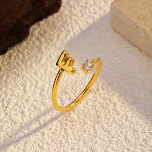 Anillo Moderno Personalizado con Iniciales, Chapado en Oro de 14K, Acero Inoxidable, Letras de la A a la Z, Ajustable, Duradero y Hermoso para Mujer - Product Image 4