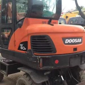 Mini pelle Dx60W d'occasion d'origine pelle sur pneus DX60 DOOSAN pelle d'occasion à vendre - Product Image 1