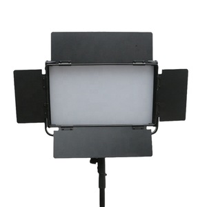 ไฟสตูดิโอ LED รุ่น PST-600D 3200-6500K ควบคุมผ่านแอพพลิเคชั่น สำหรับการถ่ายภาพระดับมืออาชีพ เหมาะสำหรับงานแต่งงานและภาพถ่ายเด็ก - Product Image 5