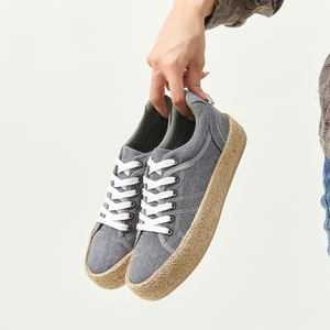 2025 nouveaux Styles vente chaude léger confort toile mode hommes et dames à lacets <span class=keywords><strong>Espadrilles</strong></span> chaussures été automne en gros - Product Image 4
