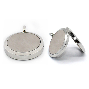 Collar de acero inoxidable y aleación de zinc, difusor de aceites esenciales con almohadillas, árbol de la vida, Popular, 316L - Product Image 6