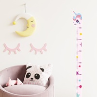 Règle de mesure murale mignonne en forme de dessin animé (Licorne, Dinosaure, Girafe) pour la décoration de chambre d'enfant et de maternelle
