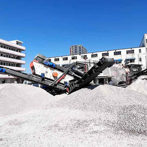 Factory Price High Quality Crawler Mobil Pebble Stone Tracked Mounted Mobile Crusher Plant - Product Image 3
