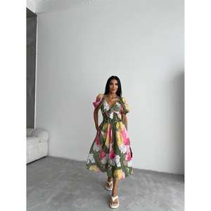 Vestido de Lino con Estampado de Hojas Verdes, Cuello Halter, Diseño Personalizado, Tallas Grandes XS-XL, Diseño ODM, Escote sin Tirantes, Sostenible - Product Image 4