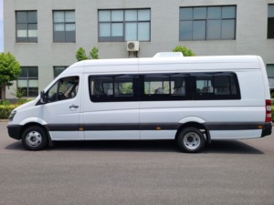 Autocar de classe 7,5 m en stock |   Transport de groupe pour réception d'entreprise/conférence/charter/bus urbain Transport public urbain - Product Image 5
