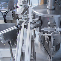 Machine de remplissage liquide à piston haute vitesse pour eau, pâte, seringue en plastique - Machine de remplissage quantitatif à aiguille spécialisée