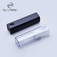 Mini flacon pulvérisateur de parfum rechargeable en plastique, atomiseur de voyage portable avec capacité de 10 ml/15 ml, design carré