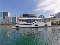 Bateau à voile à double pont de conception personnalisée, yacht de haute qualité, bateau de luxe fabriqué en Chine