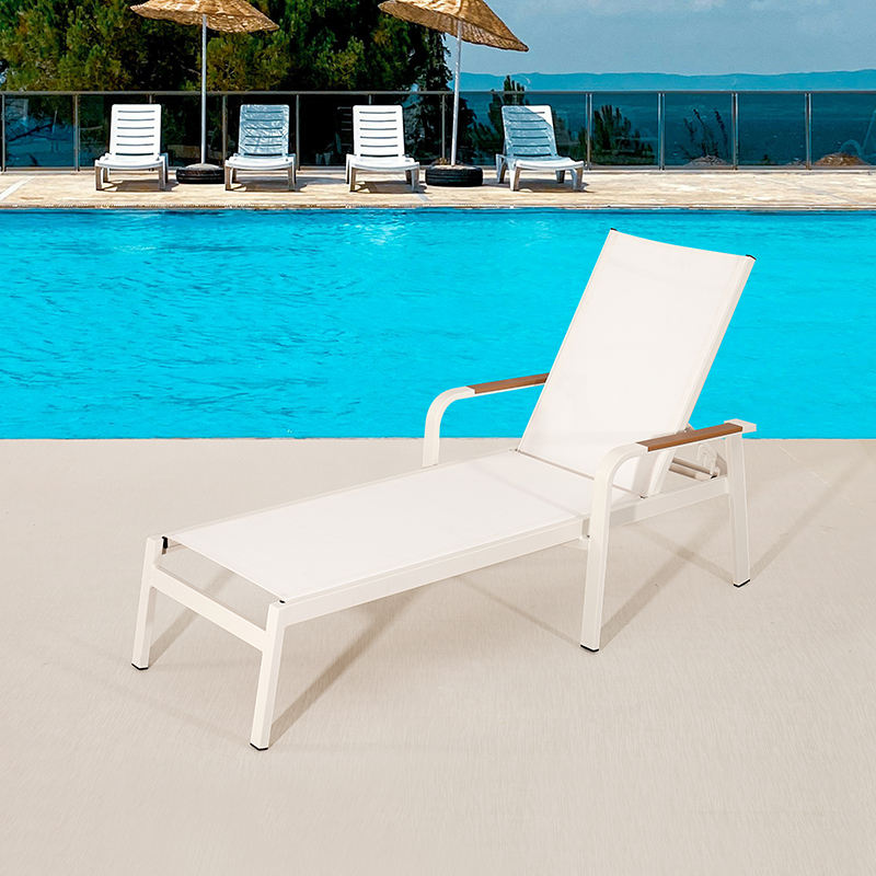 White Aluminum Lounge Chairs Patio Chaise Lounge Set, Aluminum