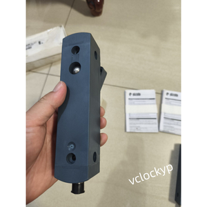 1ชิ้นใหม่ pizzato NS D4AZ1SMK-F41ล็อคประตูนิรภัยจัดส่งเร็ว FedEx หรือ DHL - Product Image 3