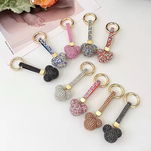 Llavero de alta calidad con cabeza de <span class=keywords><strong>Mickey</strong></span> de strass y diamantes de imitación, con bola de cristal completa, cordón de cuero, bonito colgante para bolso, joyería - Product Image 4